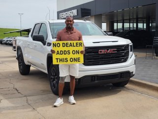 New 2025 GMC Sierra 1500 Elevation image 1
