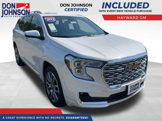 Used 2023 GMC Terrain Denali image 1