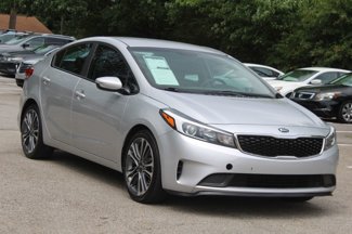 Used 2017 Kia Forte LX image 1