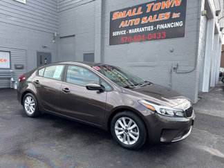 Used 2017 Kia Forte LX w/ LX Popular Package image 1