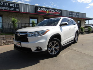 Used 2015 Toyota Highlander XLE image 1