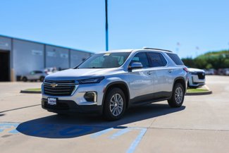 Used 2022 Chevrolet Traverse LT image 1