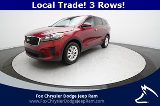 Used 2020 Kia Sorento LX image 1
