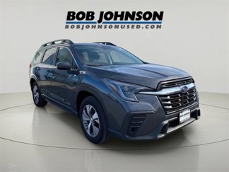 Used 2023 Subaru Ascent Premium image 1