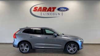 Used 2019 Volvo XC60 T6 Momentum w/ Multimedia Package image 1