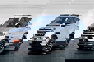 New 2025 Jeep Compass Latitude w/ Altitude Special Edition image 1