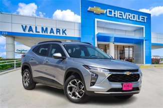 New 2025 Chevrolet Trax LT w/ Driver Confidence Package image 1