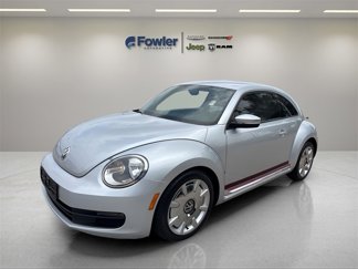 Used 2012 Volkswagen Beetle 2.5 image 1