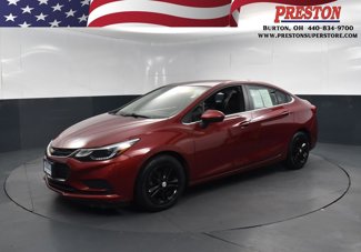 Used 2018 Chevrolet Cruze LT w/ Convenience Package image 1