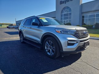 Used 2022 Ford Explorer XLT w/ Equipment Group 202A image 1