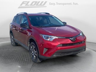 Used 2018 Toyota RAV4 LE image 1