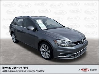 Used 2018 Volkswagen Golf SEL image 1