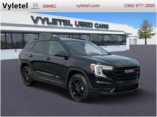 Used 2022 GMC Terrain SLE w/ Driver Convenience Package image 1