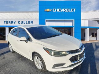 Used 2017 Chevrolet Cruze LT w/ Convenience Package image 1