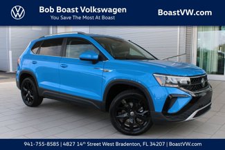 Certified 2024 Volkswagen Taos SE w/ Black Wheel Package image 1