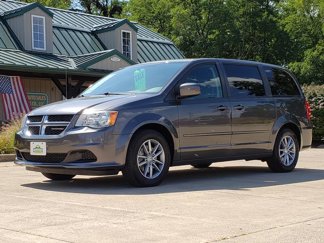 Used 2016 Dodge Grand Caravan SE image 1