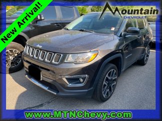 Used 2017 Jeep Compass Limited w/ Navigation Group image 1