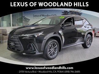 Used 2025 Lexus NX 250 FWD image 1
