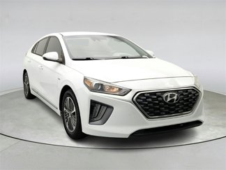 Used 2020 Hyundai Ioniq SE image 1