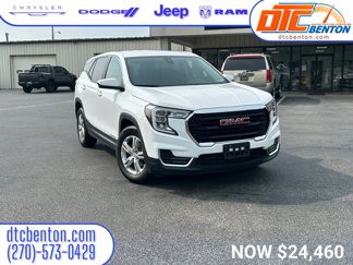 Used 2024 GMC Terrain SLE image 1
