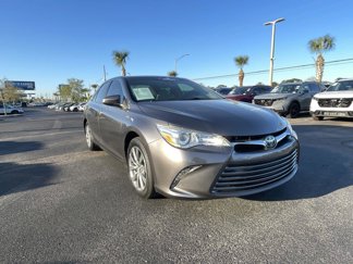 Used 2015 Toyota Camry XLE image 1