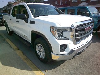 Used 2021 GMC Sierra 1500 4x4 Crew Cab w/ Trailering Package image 1