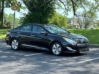 Used 2015 Hyundai Sonata Limited w/ Option Group 02 image 1