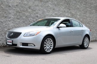 Used 2012 Buick Regal Leather image 1