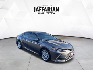 Used 2024 Toyota Camry LE image 1