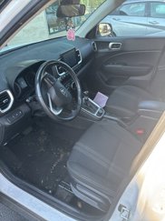 Used 2022 Hyundai Venue SEL w/ Cargo Package image 1