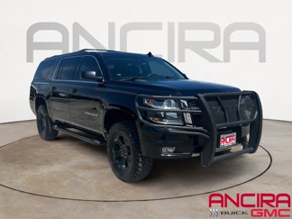Used 2018 Chevrolet Suburban LT image 1