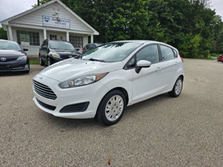 Used 2016 Ford Fiesta S image 1