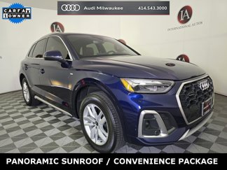 Used 2022 Audi Q5 2.0T Premium w/ Convenience Package image 1