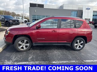 Used 2016 Jeep Compass High Altitude image 1