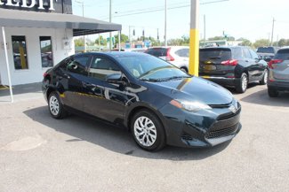 Used 2019 Toyota Corolla LE image 1
