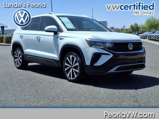 Certified 2022 Volkswagen Taos SE w/ IQ.Drive SE Package image 1