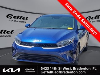 Certified 2023 Kia Forte LXS image 1