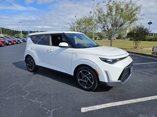 Used 2023 Kia Soul EX image 1