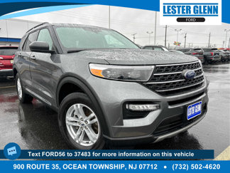 Certified 2022 Ford Explorer XLT image 1