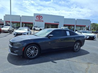 Used 2019 Dodge Charger SXT image 1