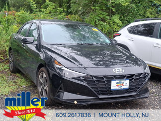 Used 2023 Hyundai Elantra SEL w/ Convenience Package image 1