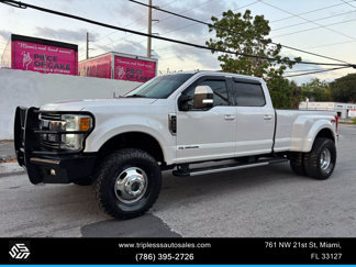 Used 2017 Ford F350 Lariat w/ Lariat Value Package image 1