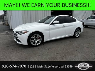 Used 2021 Alfa Romeo Giulia Ti image 1