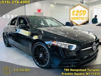 Used 2019 Mercedes-Benz A 220 w/ AMG Line image 1