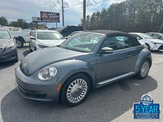Used 2013 Volkswagen Beetle 2.5 image 1
