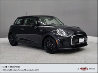 Certified 2023 MINI Cooper 2-Door Hardtop image 1