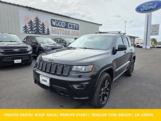 Used 2020 Jeep Grand Cherokee Altitude image 1