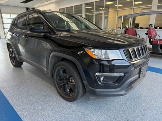 Used 2021 Jeep Compass Latitude image 1