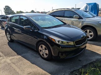 Used 2017 Kia Forte LX image 1