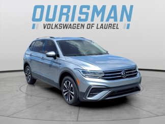 Used 2023 Volkswagen Tiguan S image 1